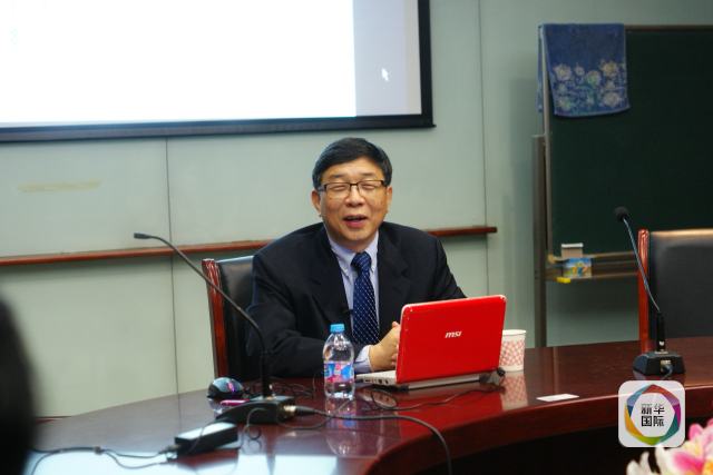Teaching Chinese Poetry in the US: Our Forum Host’s Interview